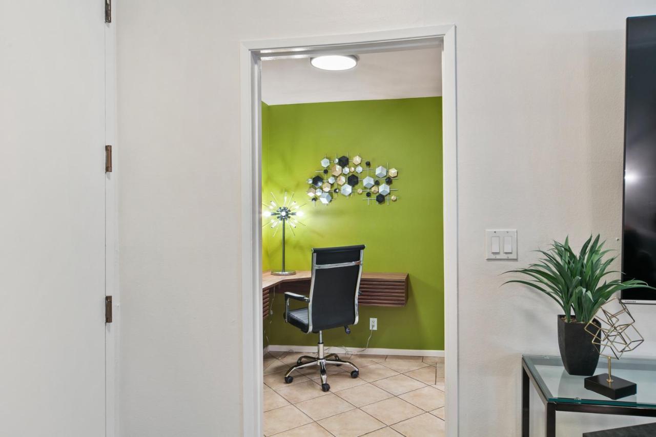 Beverly Hills Gem 1 Bedroom Apt With Parking 218 Los Angeles Esterno foto