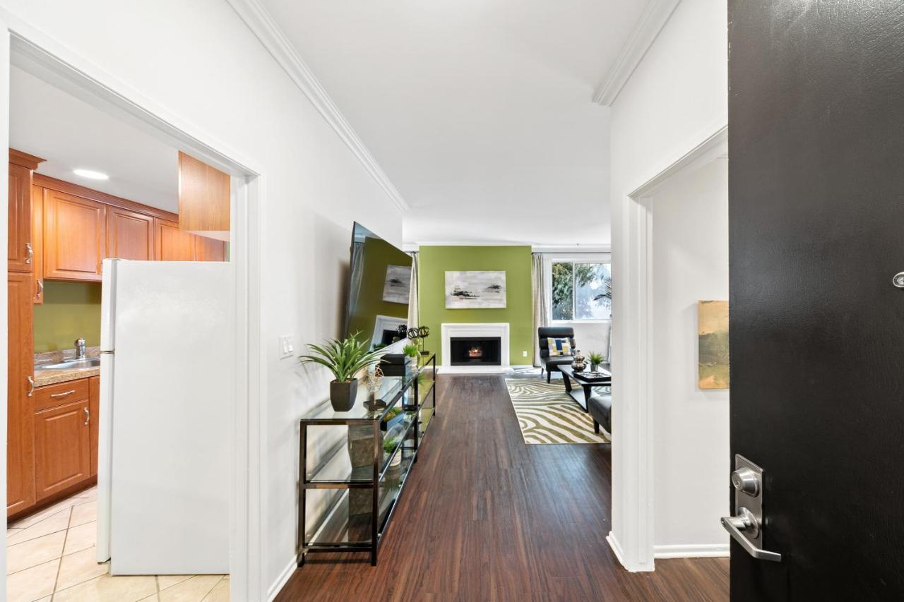 Beverly Hills Gem 1 Bedroom Apt With Parking 218 Los Angeles Esterno foto