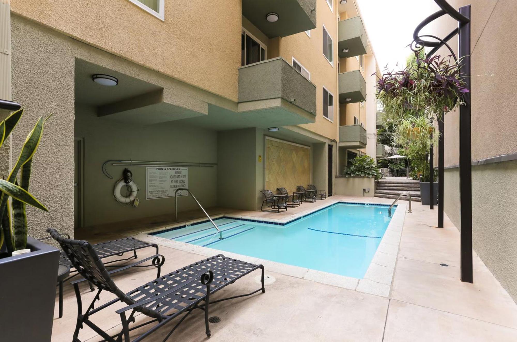 Beverly Hills Gem 1 Bedroom Apt With Parking 218 Los Angeles Esterno foto